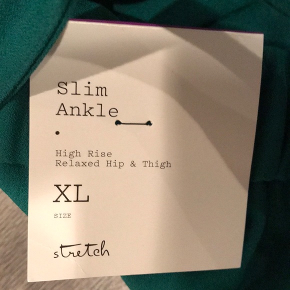 A New Day Green High Rise Slim Ankle Pants! NWT - Picture 4 of 4